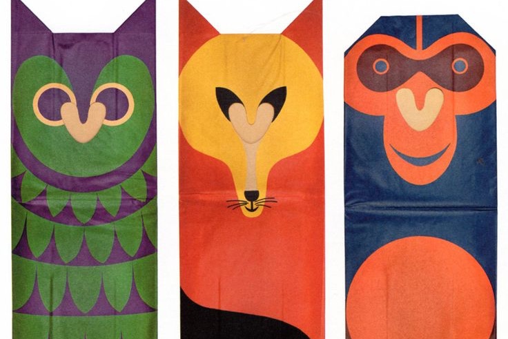 MAKIminimag_Fredun Shapur_playsacks